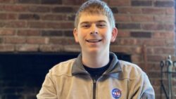 NASA teen intern discovers a new planet