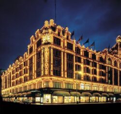 Harrods will Shut its Doors at 7PM today – Fear of Coronavirus Pandemic