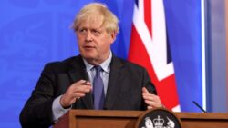 Boris Johnson backs longer school day