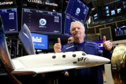 Richard Branson blow! Most don’t want to go near Virgin man’s space flight