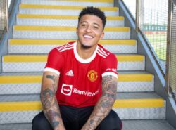 Manchester United sign Jadon Sancho from Dortmund for £73m