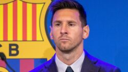 Lionel Messi agrees Paris St-Germain deal after Barcelona exit