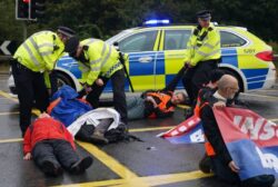 M25 protests: Insulate Britain climate activists defy jail threat to block motorway near Heathrow