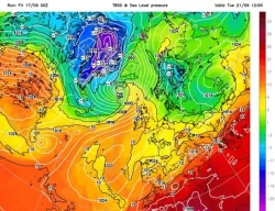 UK weather forecast: Britain blasted by September sizzler as warm Spanish air hits – maps