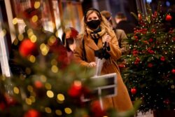 Early Christmas shopping sees spike in October retail sales