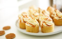 Dutch Stroopwafel cupcakes – easy recipe packed full of flavour!