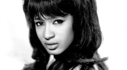 Ronnie Spector: Be My Baby singer of The Ronettes dies at 78