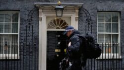 Police to investigate Downing Street lockdown parties