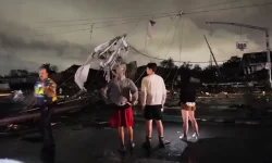 Tornado hits New Orleans causing damage, power outages and reports of one death