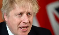 Partygate: new threat to Boris Johnson’s leadership as Met fines 20 over scandal