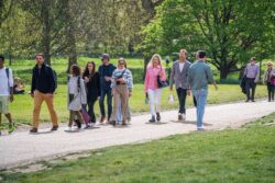 UK hot weather: Britain’s last blast of sunshine- mini-heatwave to hit TODAY before freeze