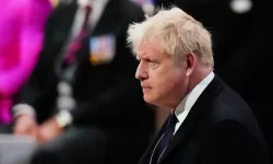 Johnson prepares fightback as allies admit confidence vote now likely