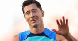 Robert Lewandowski completes Barcelona move as club confirm £42.5m deal