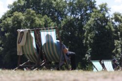 UK weather: Heatwave sweeps Britain – temps could hit 40C