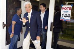 US midterms 2022: Charlie Crist to challenge Republican Ron DeSantis 