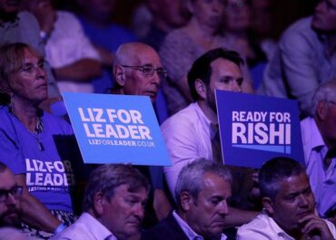 Tory leadership ballots delayed over security fears