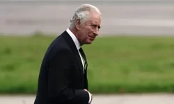 King Charles III arrives in London 