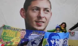 Emiliano Sala pilot told friend plane was ‘dodgy’ before fatal flight