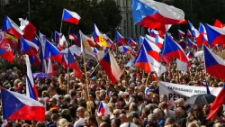 70,000 Czechs protest government, EU and Nato 