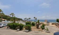 Holiday tragedy as British tourist collapses and dies after swim in sea at Algarve beach