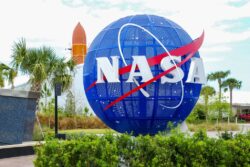 Nasa assembles 16-member group to study UFOs