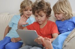 Kids have so much screen time they’re getting eye problems found in 60-year-olds