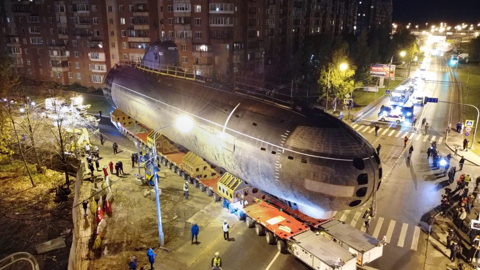 Moment 3,000-ton nuke sub dubbed the ‘Whale’ is paraded through Russia streets