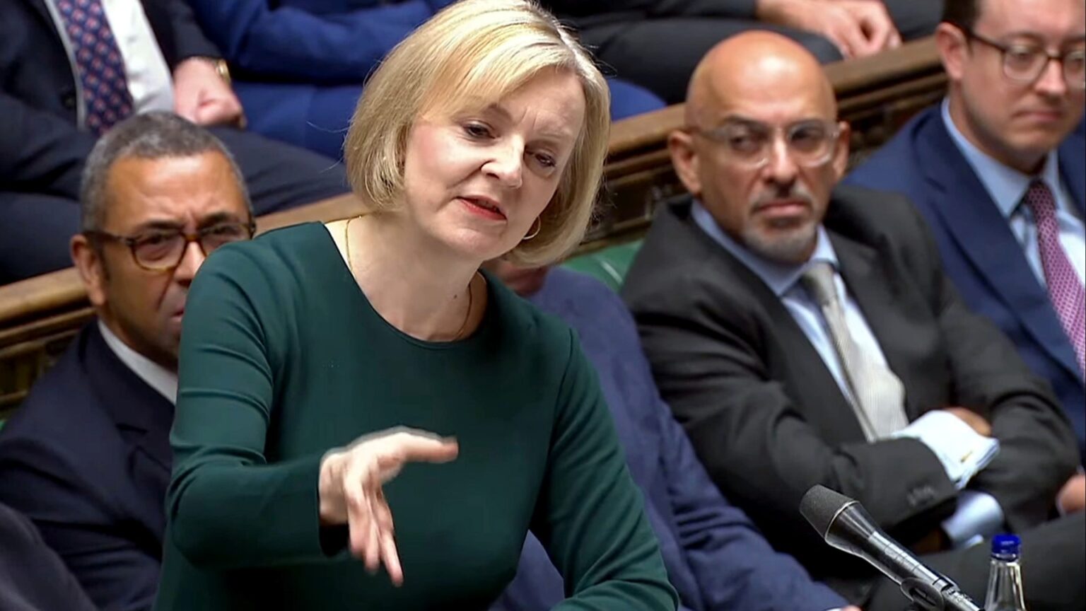 Raising corporation tax would be a political calamity for Liz Truss
