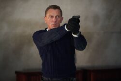 James Bond actor Daniel Craig set to receive same honour as 007