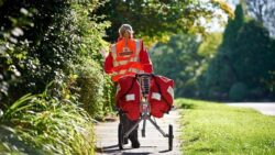 Royal Mail to axe up to 6,000 jobs amid strike action