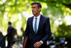 New PM Rishi Sunak urged to overhaul cabinet 