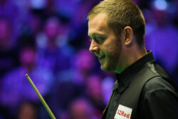 Ronnie O’Sullivan hands Mark Allen advice on dealing with snooker success