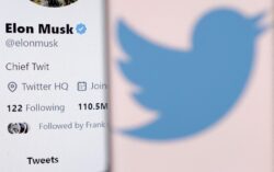 Elon Musk fires Twitter employee on Twitter after disagreeing about Twitter