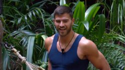 I’m A Celebrity’s Owen Warner shades Matt Hancock after smearing bird poo in his hands