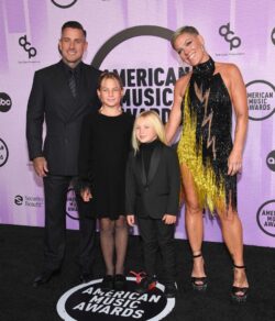 Pink makes rare red carpet appearance with husband Carey Hart and their kids at AMAs