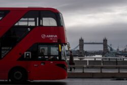 London bus strikes cancelled after drivers given pay rise