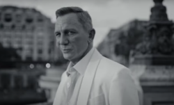 You’re never going to recover from Daniel Craig’s sensational flamboyant dancing in new advert directed by Taika Waititi