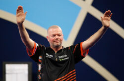 Raymond van Barneveld getting World Darts Championship backing from old rival Phil Taylor