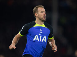 Paul Robinson tips Harry Kane to stay at Tottenham and reject Manchester United – on one condition