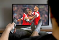 Police to target 1,000 homes where fans are watching illegal Premier League games