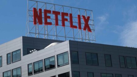 Netflix flight attendant job offers 5,000 salary 