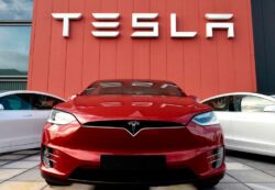 Investigation underway to determine if Tesla Autopilot recall adequately addresses driver attention concerns