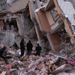 Turkey earthquake: Desperate search continues as death toll tops 8,700 