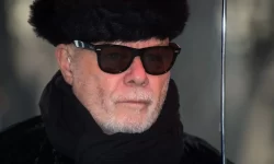 Paedophile pop star Gary Glitter recalled to prison after breach 