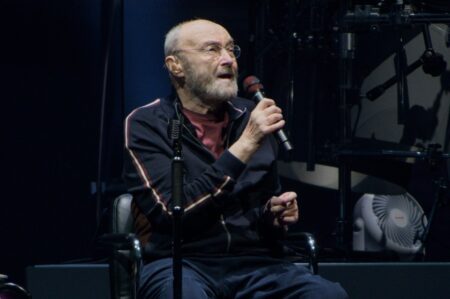 Phil Collins more immobile than he used to be, Genesis bandmate Mike Rutherford reveals