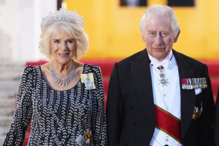 King Charles dines with president, cousins and Strictly judge at banquet