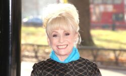 Which EastEnders stars are running the London Marathon for Barbara Windsor?