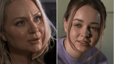 EastEnders fans sobbing after emotional Roxy and Amy scene