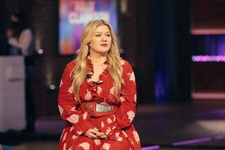 Kelly Clarkson addresses allegations of toxic work environment on talk show leaving staffers ‘traumatised’ and vomiting 