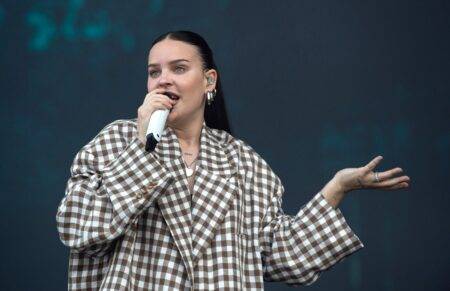 Anne-Marie dedicates song to single parents in emotional moment at Isle of Wight festival